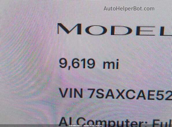 7SAXCAE52SF469744 2025 TESLA MODEL X Красный 