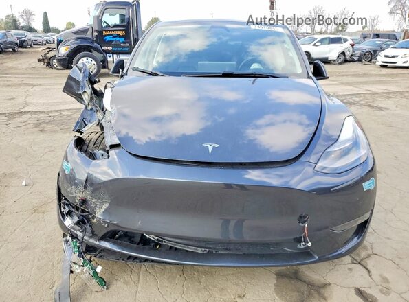 7SAYGAEE1SF302445 2025 TESLA MODEL Gray Front view