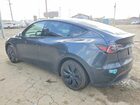 2025 Tesla Model Y Gray vin: 7SAYGAEE1SF302445
