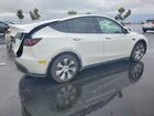 2022 Tesla Model Y White vin: 7SAYGAEE2NF348211