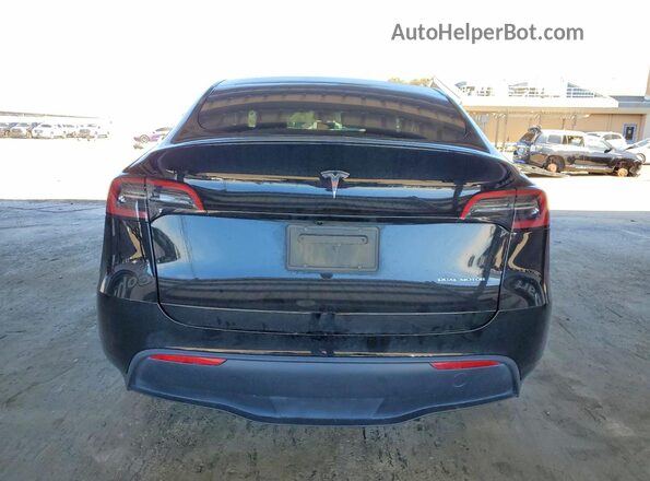7SAYGAEE2PF926486 2023 TESLA MODEL Black Հետևի տեսք