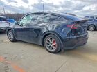 2024 Tesla Model Y Black vin: 7SAYGAEE2RF068746