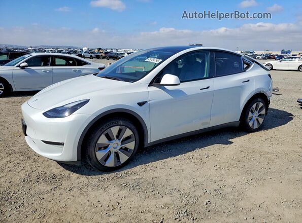 7SAYGAEE3PF621286 2023 TESLA MODEL Белый Передняя левая четверть