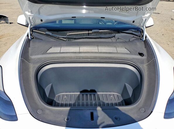 7SAYGAEE3PF621286 2023 TESLA MODEL Белый Вид подкапотного пространства