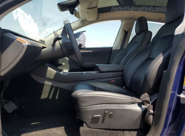 7SAYGAEE3PF903928 2023 TESLA MODEL Blue Вид салону спереду