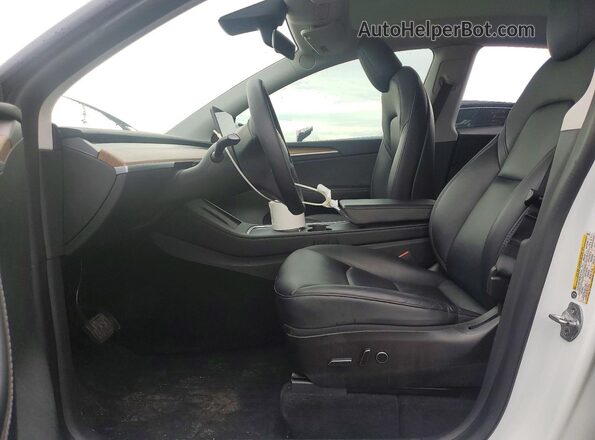 7SAYGAEE4NF532940 2022 TESLA MODEL White Widok wnętrza z przodu