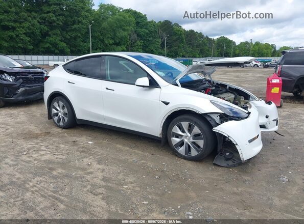 7SAYGAEE4PF769737 2023 TESLA MODEL Y White Delantero derecho