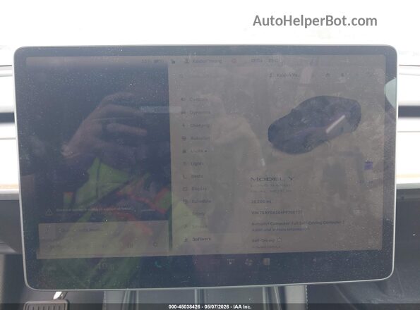 7SAYGAEE4PF769737 2023 TESLA MODEL Y White 