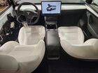 2024 Tesla Model Y White vin: 7SAYGAEE4RF176558