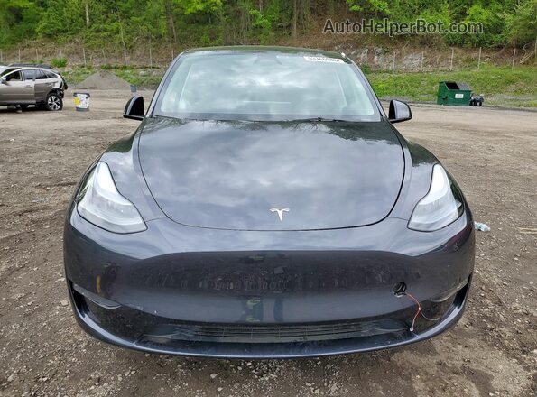 7SAYGAEE4RF207551 2024 TESLA MODEL Gray Front view