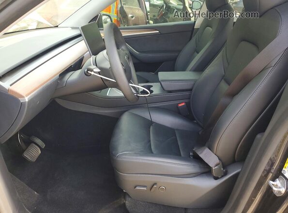 7SAYGAEE4RF988684 2024 TESLA MODEL Gray Вид салону спереду