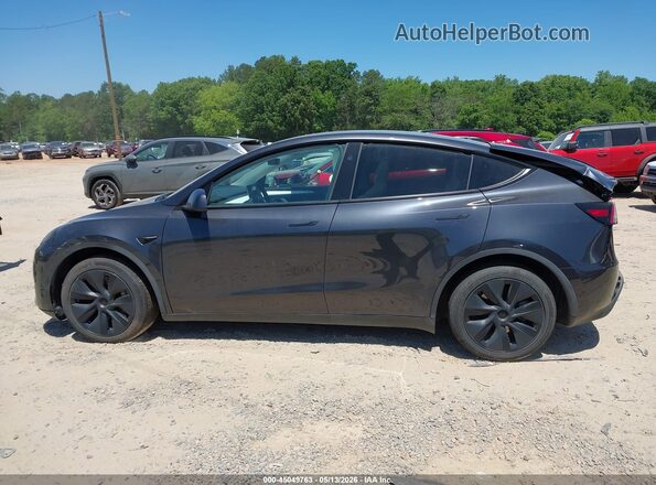 7SAYGAEE4SF230737 2025 TESLA MODEL Y Gray Панорамний вид салону 360°