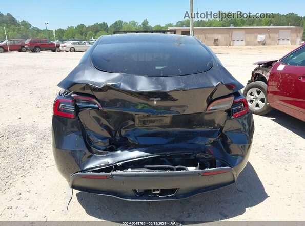 7SAYGAEE4SF230737 2025 TESLA MODEL Y Gray 