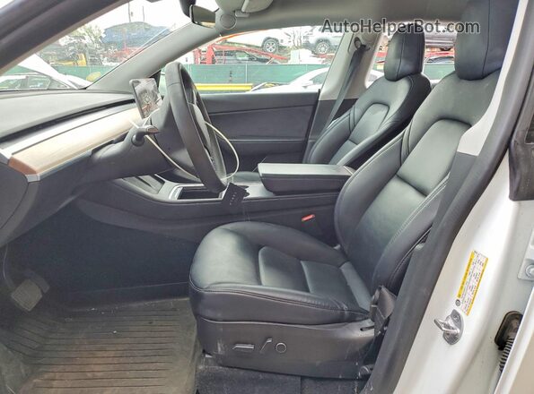 7SAYGAEE5NF338174 2022 TESLA MODEL Белый Вид салона спереди