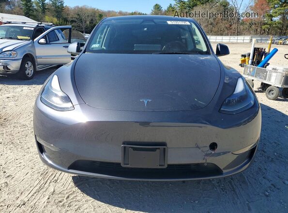 7SAYGAEE5PF935196 2023 TESLA MODEL Gray Widok z przodu