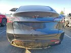 2024 Tesla Model Y Gray vin: 7SAYGAEE5RF064092