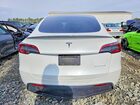 2022 Tesla Model Y Белый vin: 7SAYGAEE6NF523964