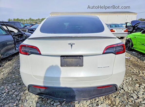 7SAYGAEE6NF523964 2022 TESLA MODEL Белый Вид сзади