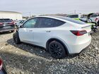 2022 Tesla Model Y Белый vin: 7SAYGAEE6NF523964