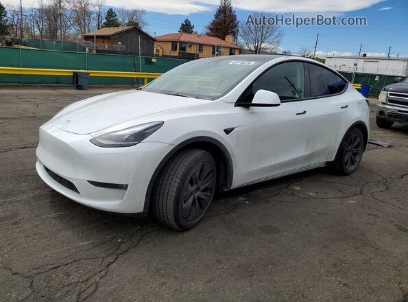 7SAYGAEE6RF191837 2024 TESLA MODEL Белый Передняя левая четверть
