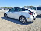 2022 Tesla Model Y Белый vin: 7SAYGAEE7NF363478