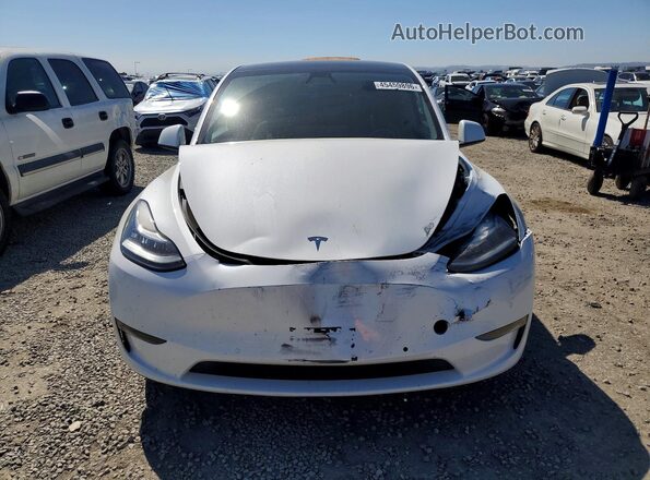 7SAYGAEE7NF363478 2022 TESLA MODEL Белый Вид спереди