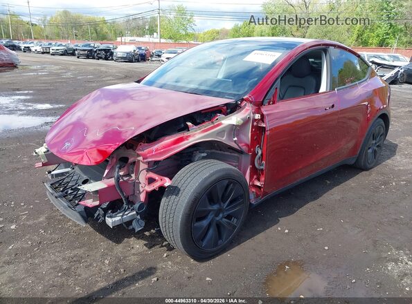 7SAYGAEE8RF184078 2024 TESLA MODEL Y Red Przód lewy