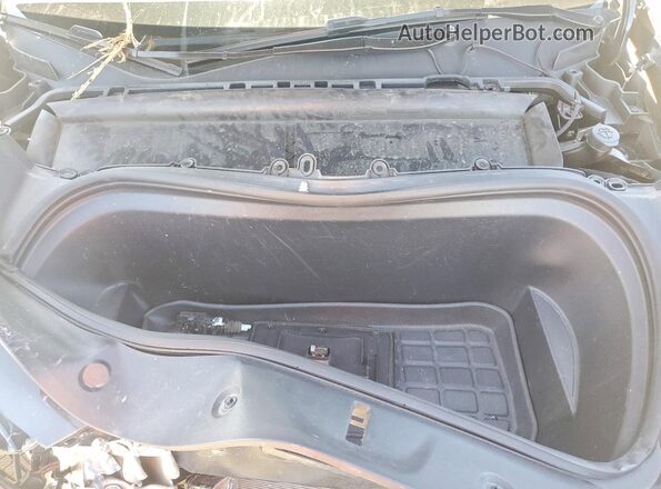 7SAYGAEE8SF282064 2025 TESLA MODEL Charcoal Vista interior trasera