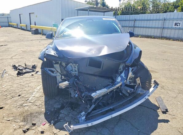 7SAYGAEE8SF282064 2025 TESLA MODEL Charcoal Vista frontal