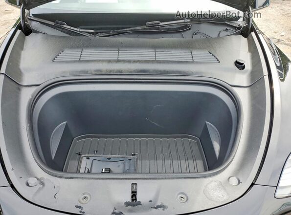 7SAYGAEE8SF293114 2025 TESLA MODEL Black Vista interior trasera