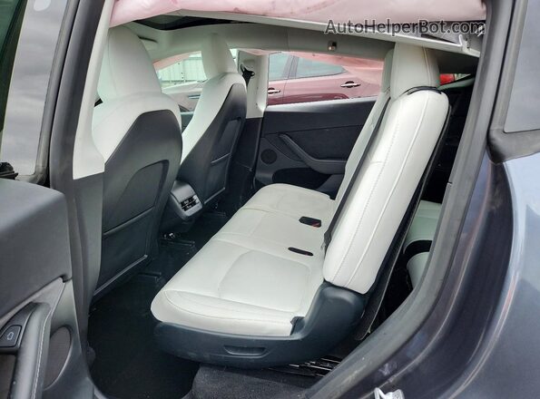7SAYGAEE9PF865251 2023 TESLA MODEL Gray Widok wnętrza z tyłu