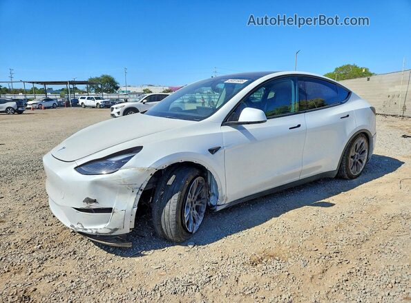 7SAYGDED0RF118813 2024 TESLA MODEL Белый Передняя левая четверть