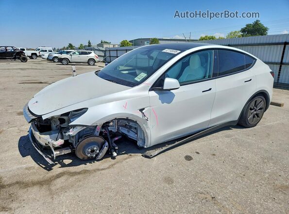 7SAYGDED0SF228833 2025 TESLA MODEL White Front left