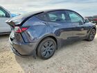 2024 Tesla Model Y Gray vin: 7SAYGDED2RA334658
