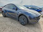 2024 Tesla Model Y Gray vin: 7SAYGDED2RA334658