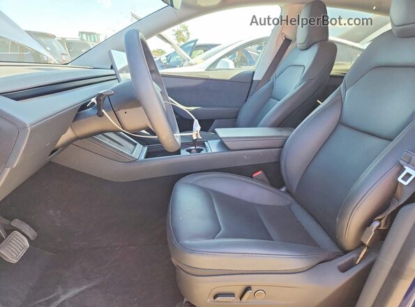 7SAYGDED2TF432387 2026 TESLA MODEL Blue Սալոնի դիմացի տեսք