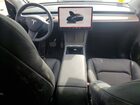 2024 Tesla Model Y Gray vin: 7SAYGDED4RF154410