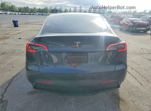 7SAYGDED4RF154410 2024 TESLA MODEL Gray Вид ззаду