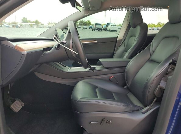 7SAYGDED4SF249216 2025 TESLA MODEL Blue Вид салону спереду