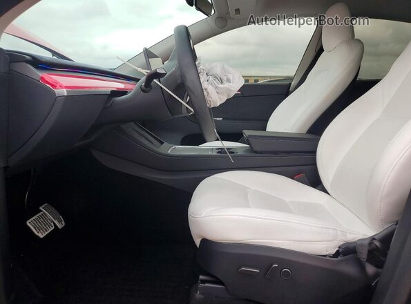 7SAYGDED5RF009814 2024 TESLA MODEL Pink Front interior view