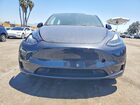 2024 Tesla Model Y Gray vin: 7SAYGDED5RF057684