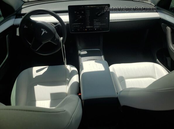 7SAYGDED5SA379213 2025 TESLA MODEL Серый Вид панели приборов