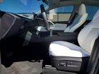 2026 Tesla Model Y Серебряный vin: 7SAYGDED5TA610452
