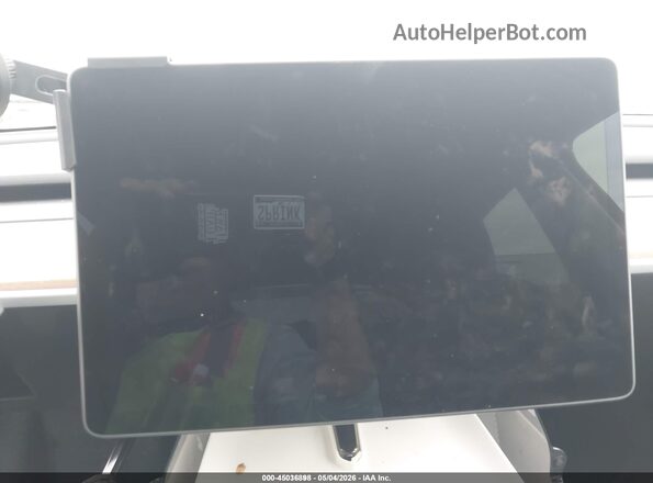 7SAYGDED6RA304238 2024 TESLA MODEL Y Gray უკანა სავარძლების ხედი