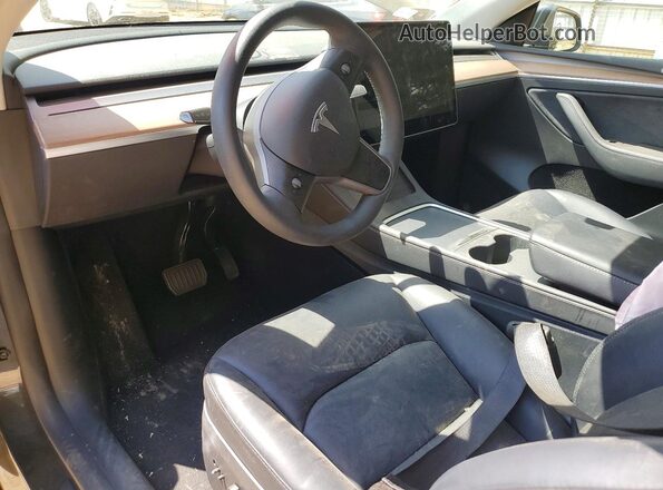 7SAYGDED6RF042921 2024 TESLA MODEL Gray წინა პანელის ხედი