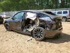 2024 Tesla Model Y Gray vin: 7SAYGDED6RF042921
