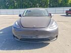 2025 Tesla Model Y Gray vin: 7SAYGDED6SA371234