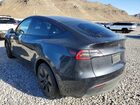 2025 Tesla Model Y Gray vin: 7SAYGDED6SF231266
