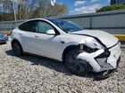 2026 Tesla Model Y White vin: 7SAYGDED6TA583763