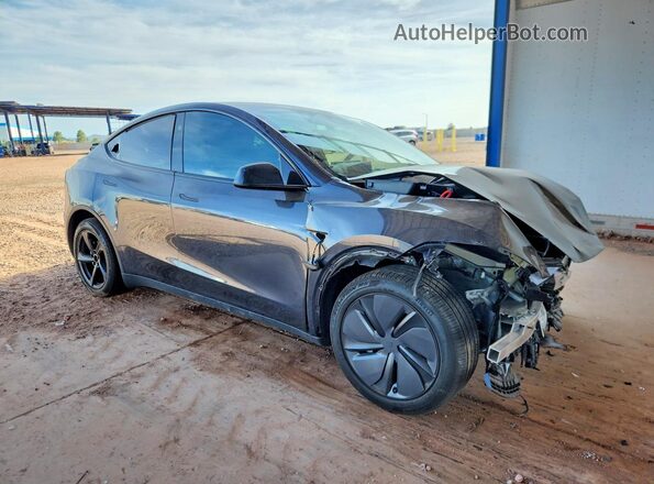 7SAYGDED6TF586827 2026 TESLA MODEL Серый Передняя правая четверть